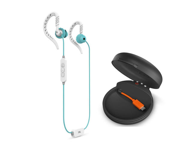 Слушалки JBL Focus 700, бели