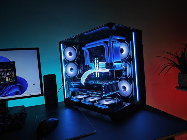 G:RIGS G:RIGS SUPERNOVA Ultra (AMD) CUSTOM