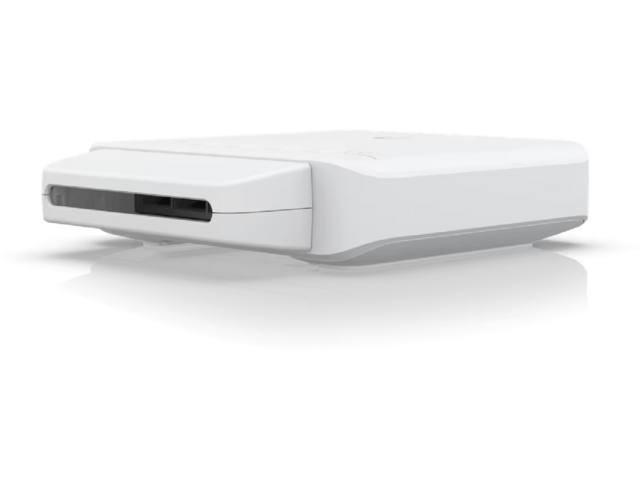 Мрежово оборудване Ubiquiti Flex